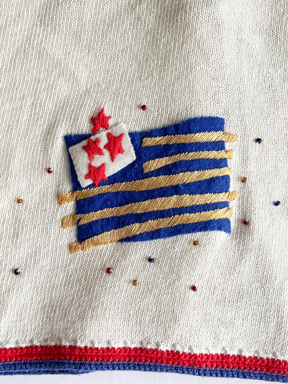 Michael Simon Vintage 1994 Womens American Flag White Maximalist Sweater Size 2 - Picture 8 of 11